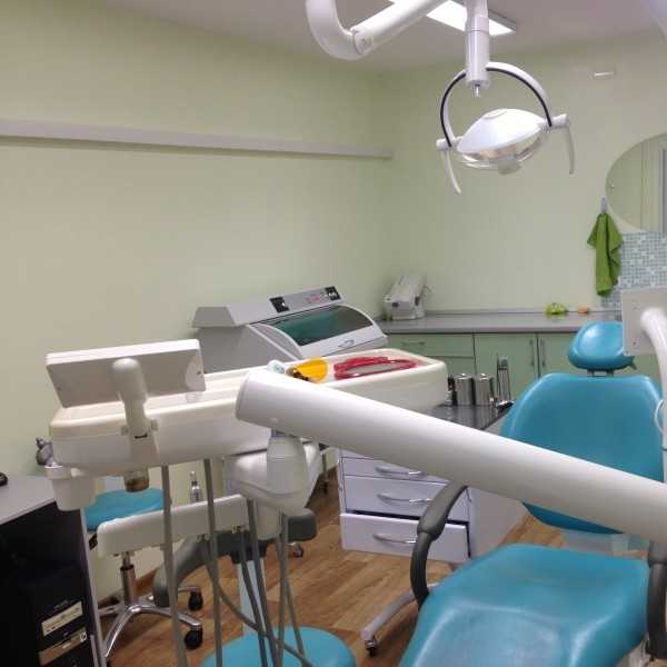Стоматологический центр ДОБРЫЙ ДОКТОР